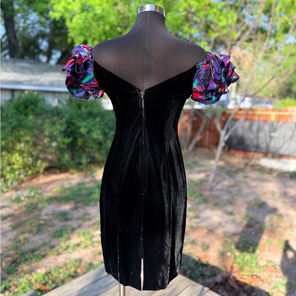 Vintage 80s Velvet Party Mini Dress Ruffled Sequin Sleeve - Picture 5 of 9